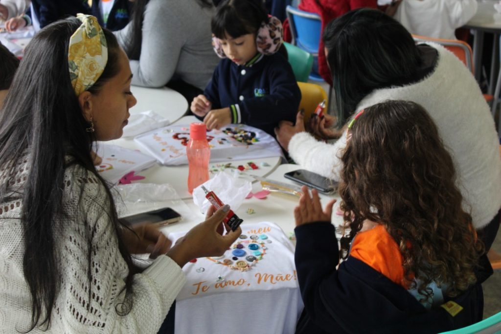 Atividade extracurricular na educação infantil