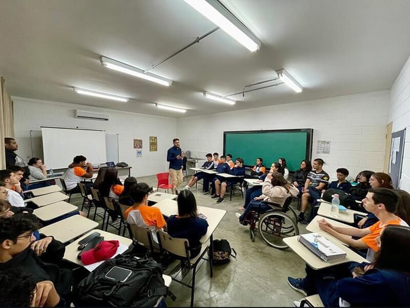 Novo Ensino Médio - Colégio Mogi das Cruzes