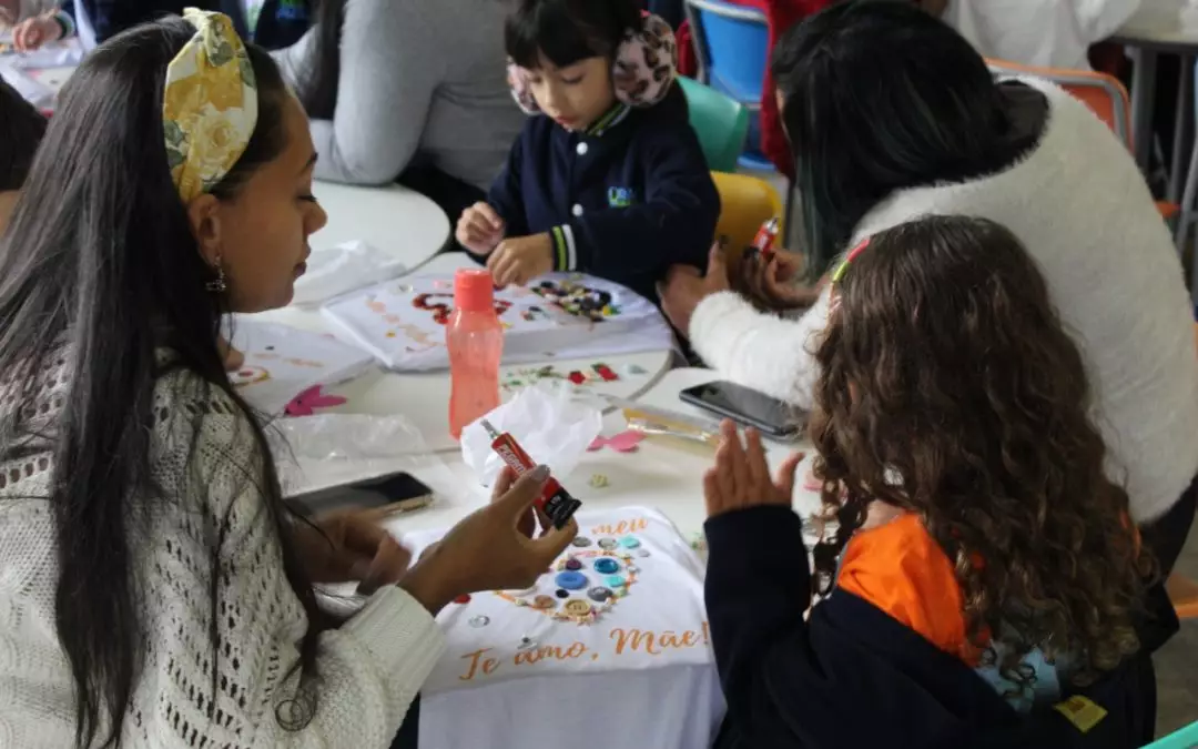 Atividade extracurricular na educação infantil